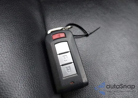 2018 Mitsubishi Outlander Es из США, поврежденный, VIN JA4AZ3A35JZ044801